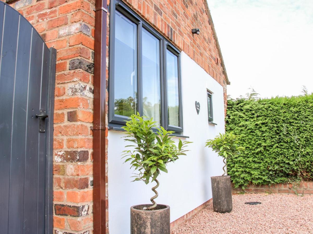 Oakleigh Villa Llanymynech Exterior photo